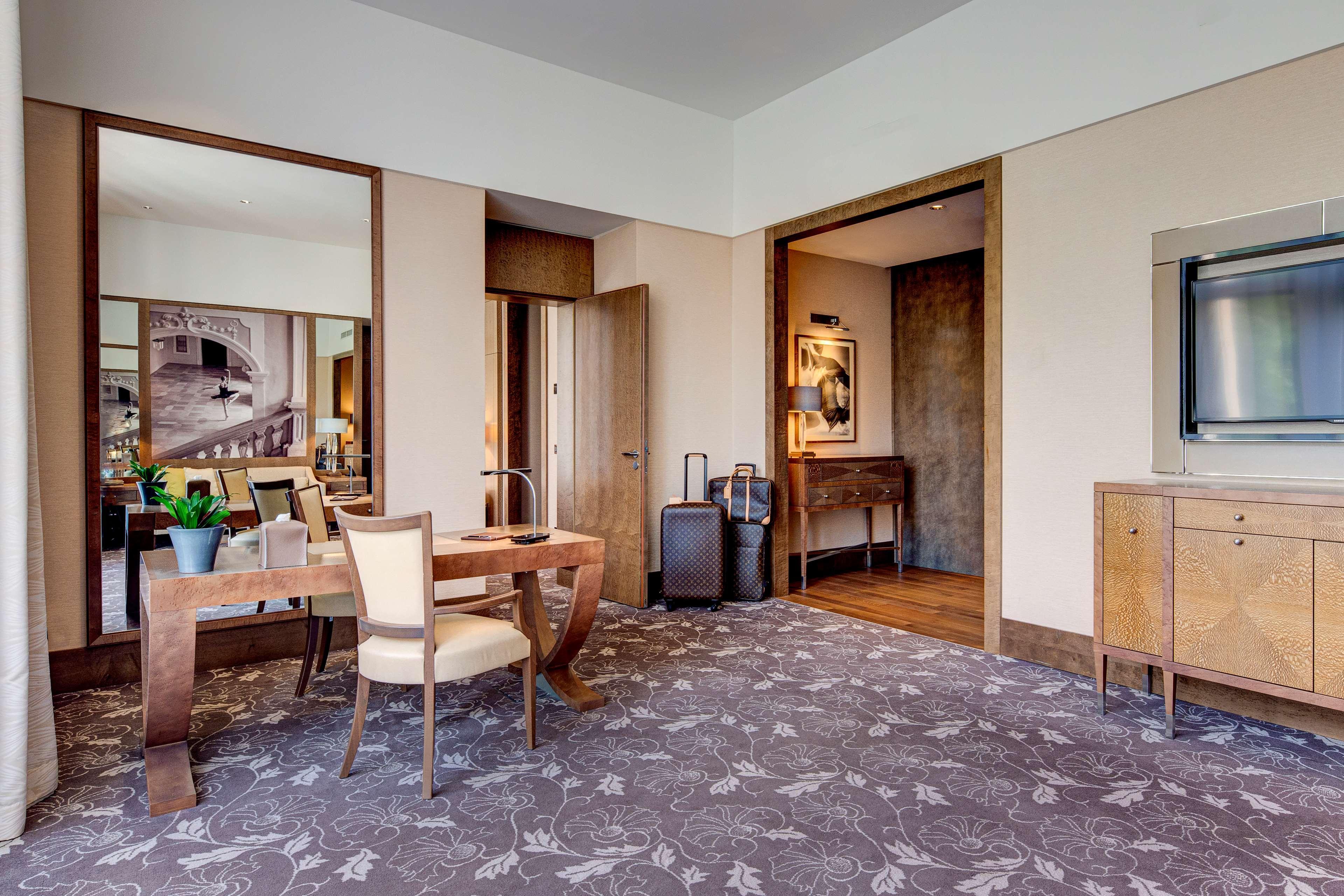 Anantara Palais Hansen - Newly Renovated 5* Vienna