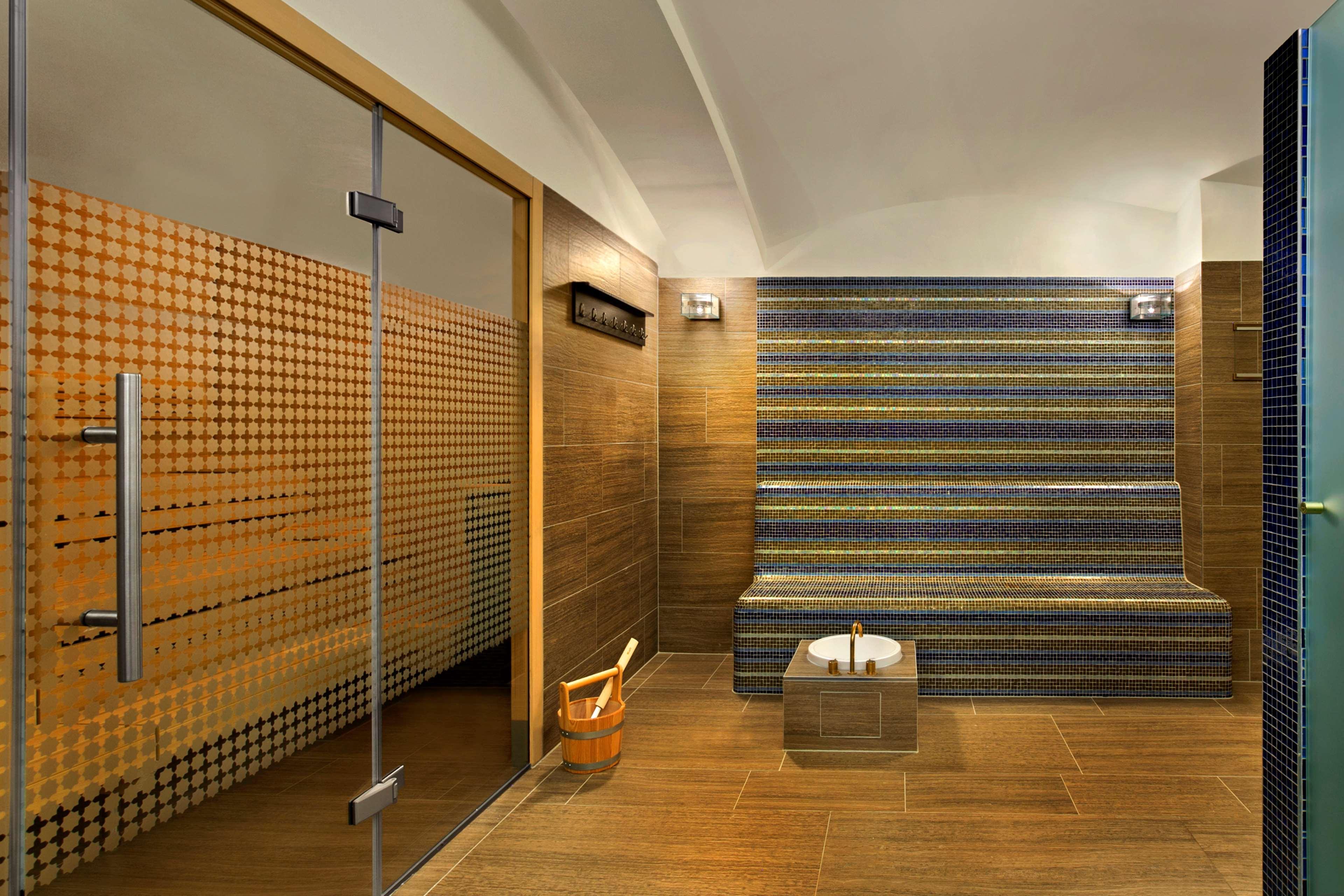 Hotel Anantara Palais Hansen - Newly Renovated Vienna