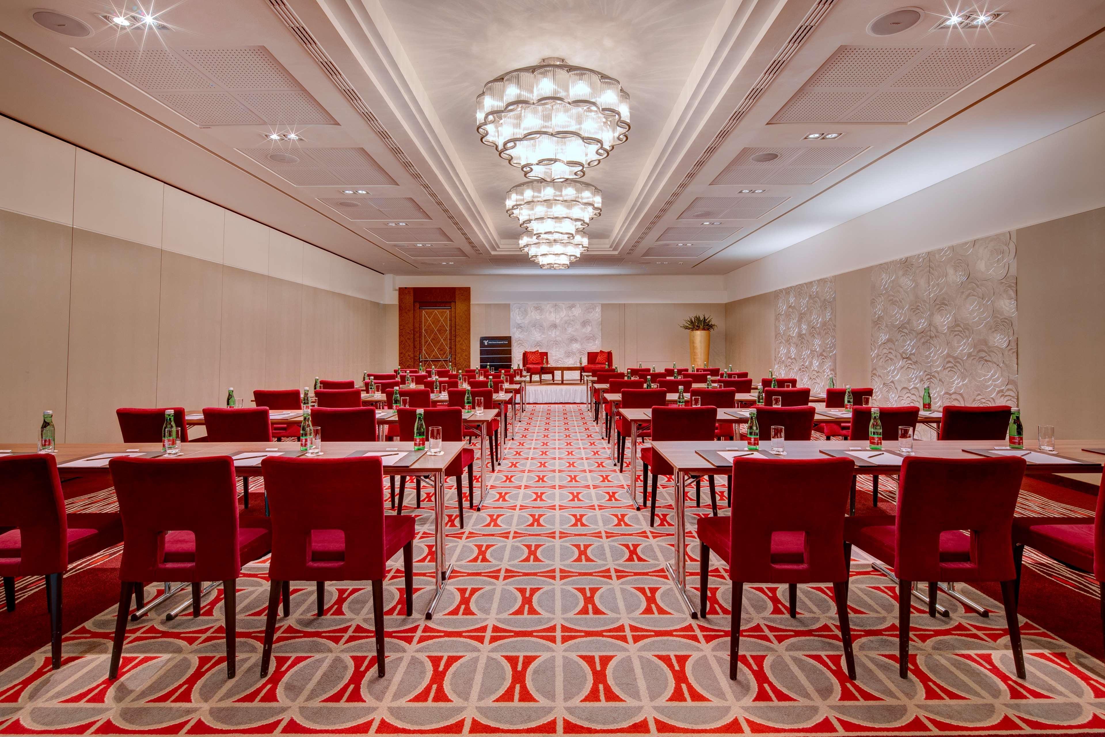 Hotel Anantara Palais Hansen - Newly Renovated Vienna