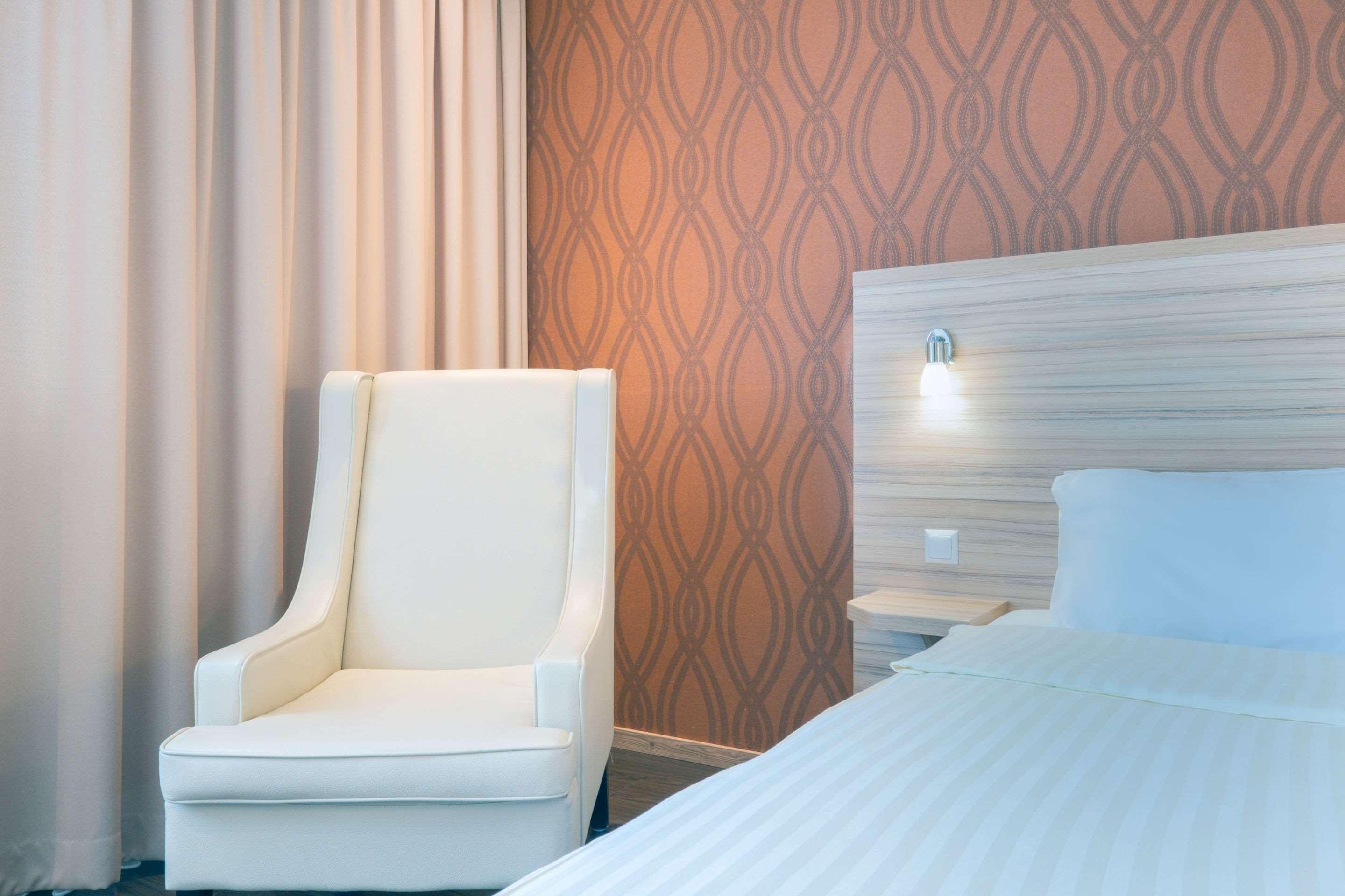 Hotel Leonardo Hauptbahnhof 4*