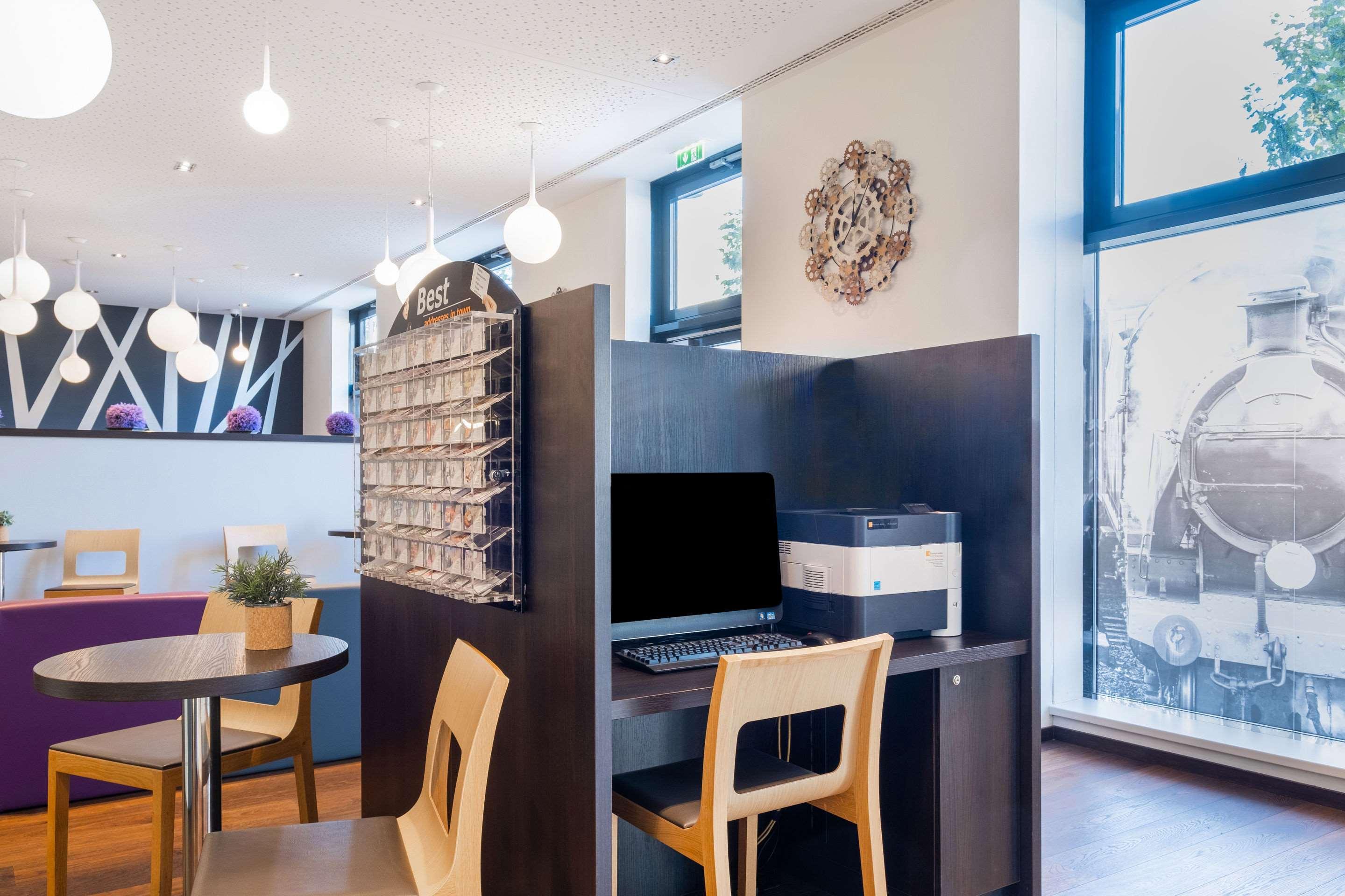 Leonardo Hauptbahnhof Hotel 4*