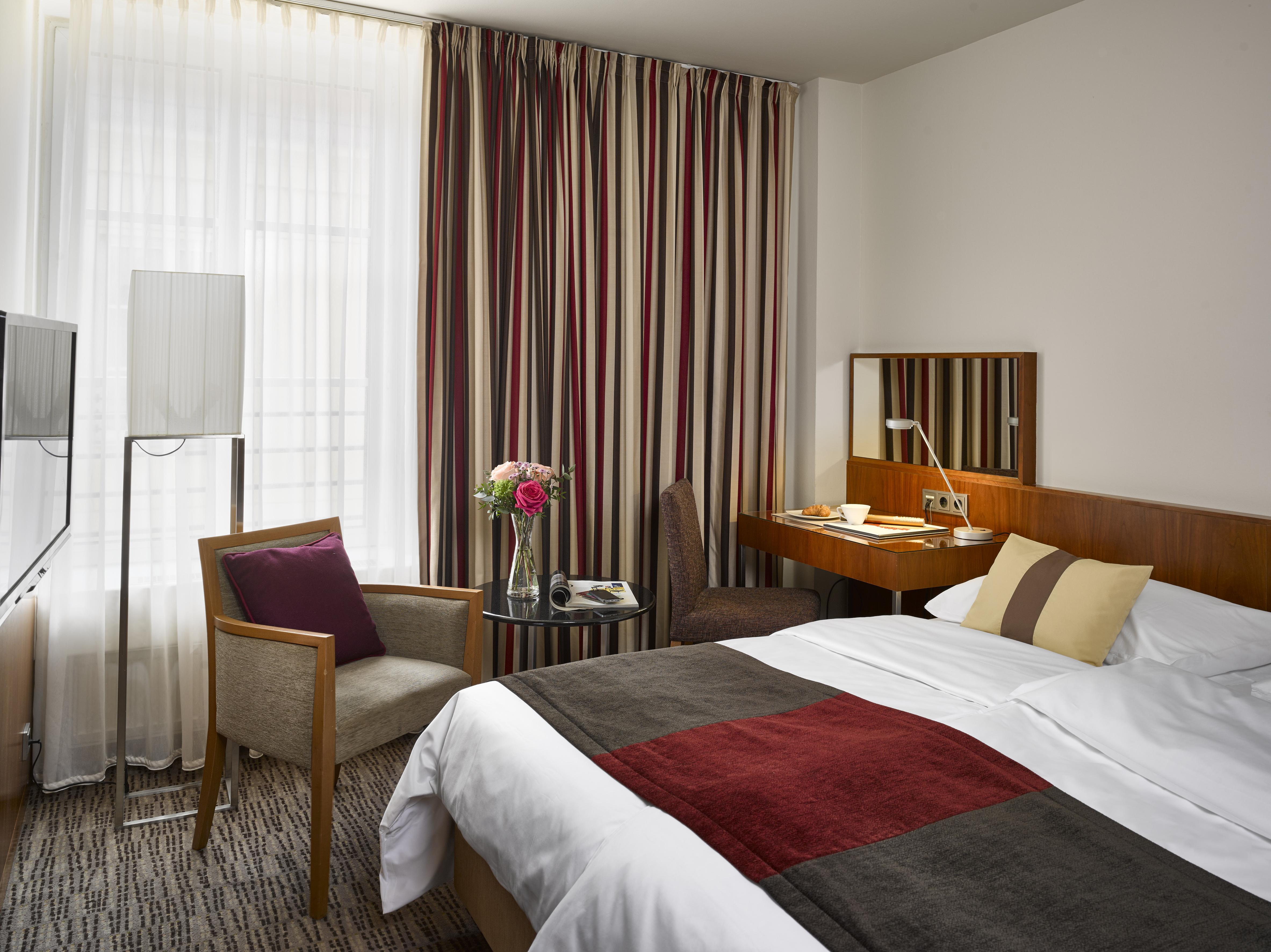 K+k Maria Theresia Hotel 4*