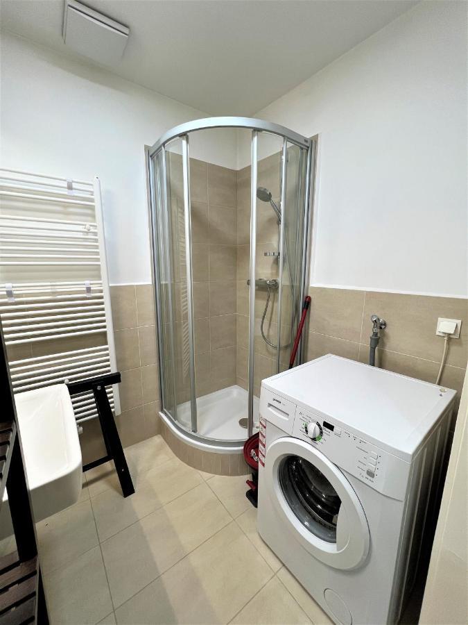 Unique Center Apartment