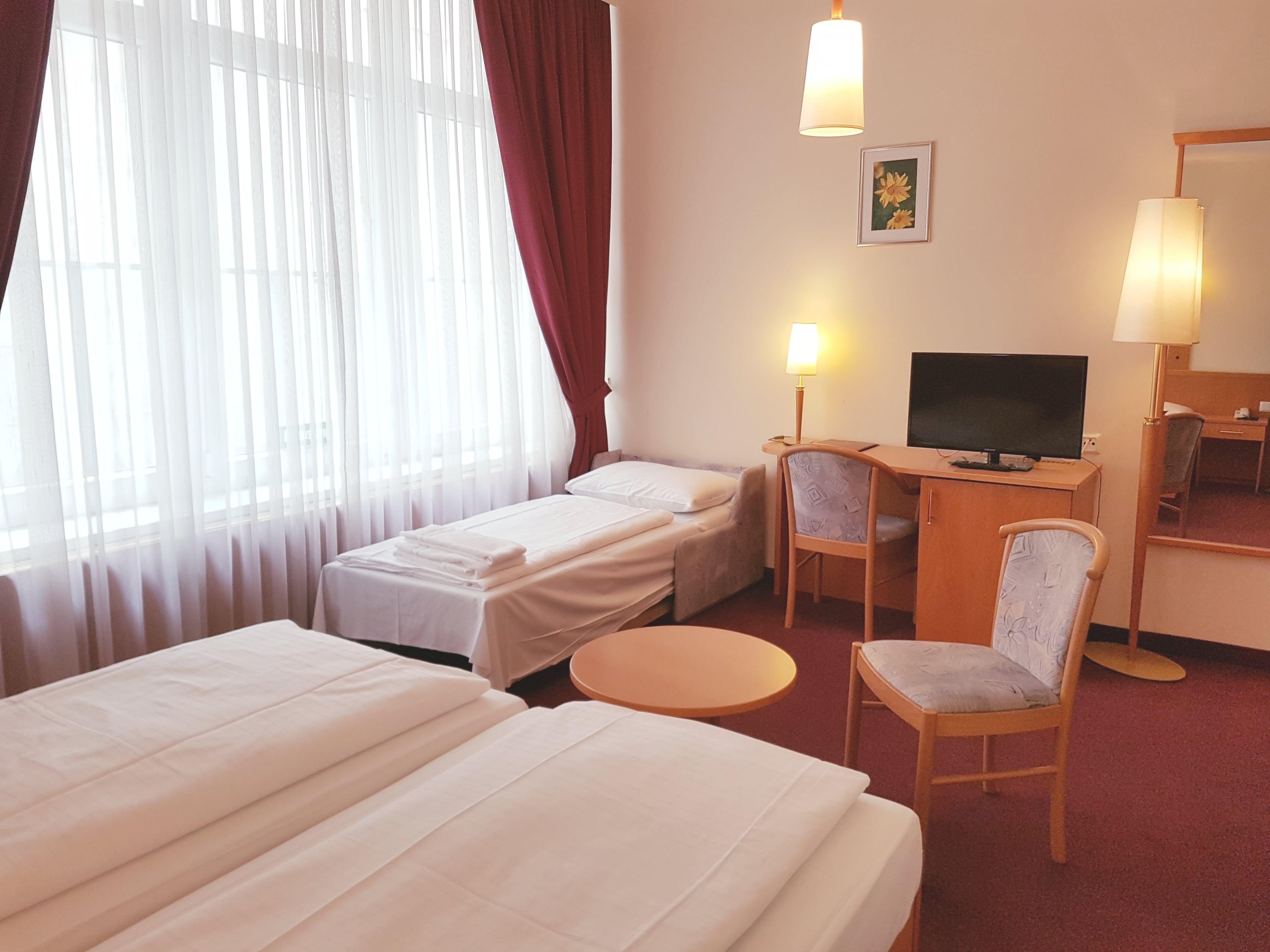 Haydn Hotel