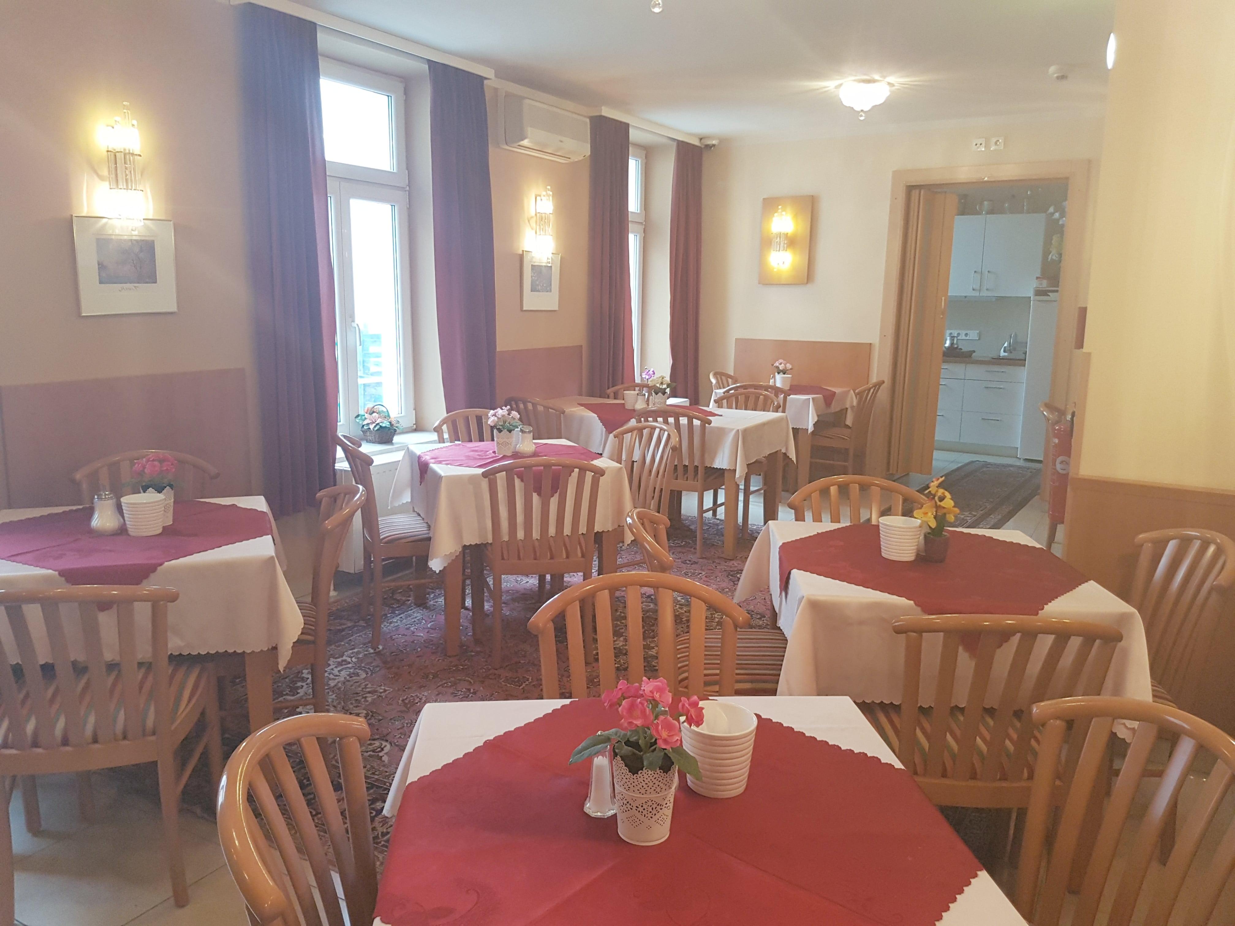 Haydn Hotel 3*
