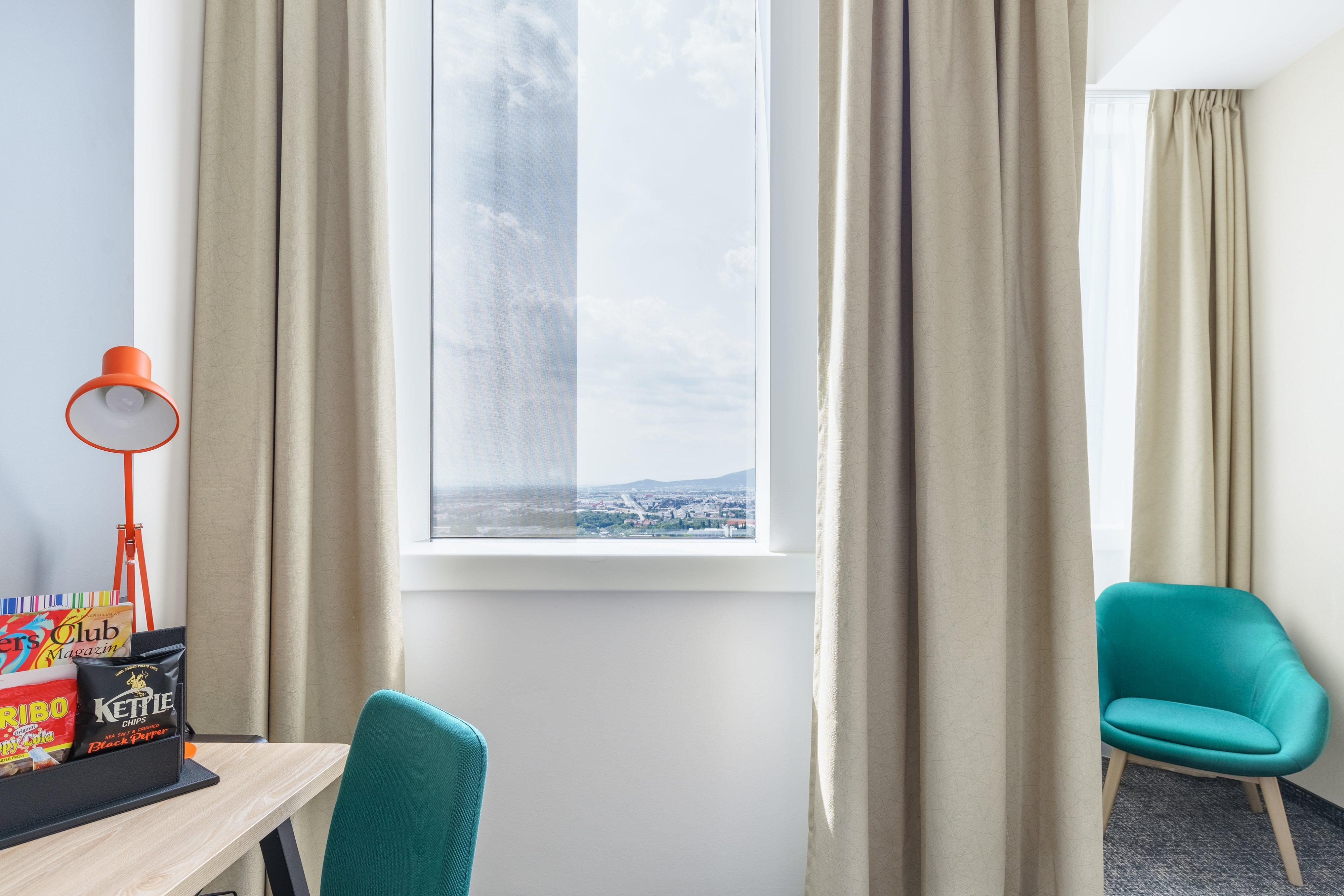 Clarion South Hotel 4*