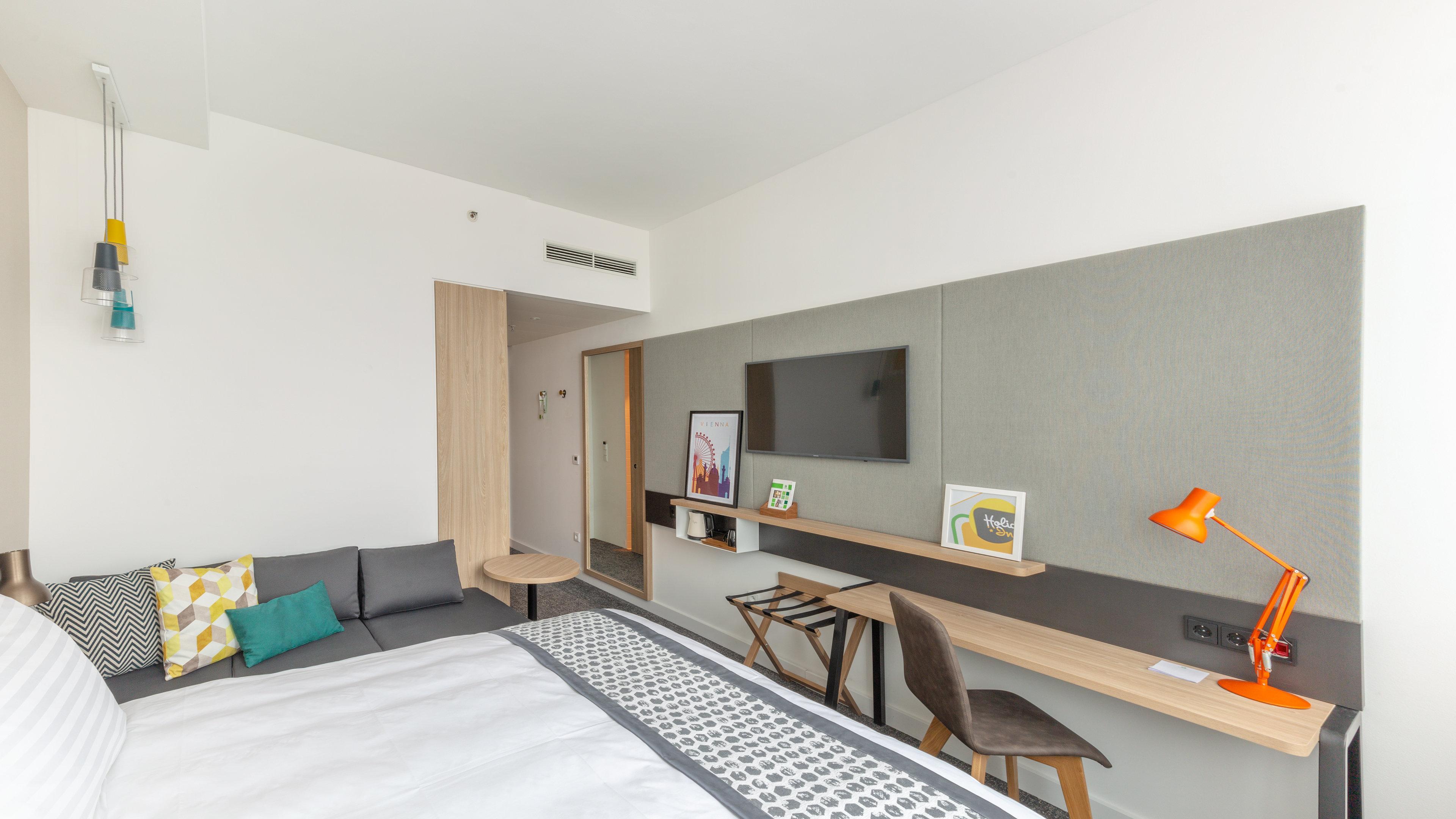 Hotel Clarion South