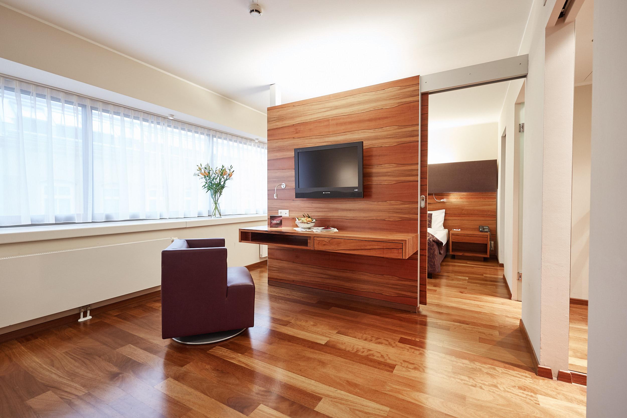 Pakat Hotel Viena