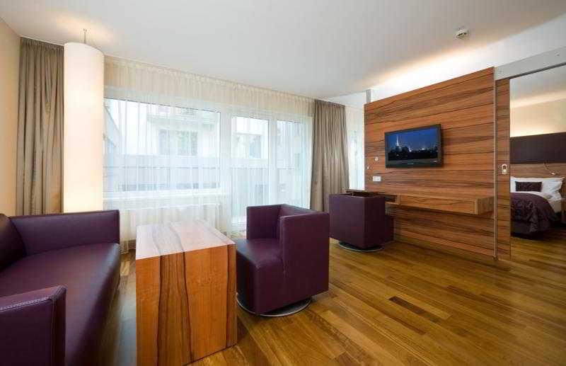 Hotel Pakat 4*