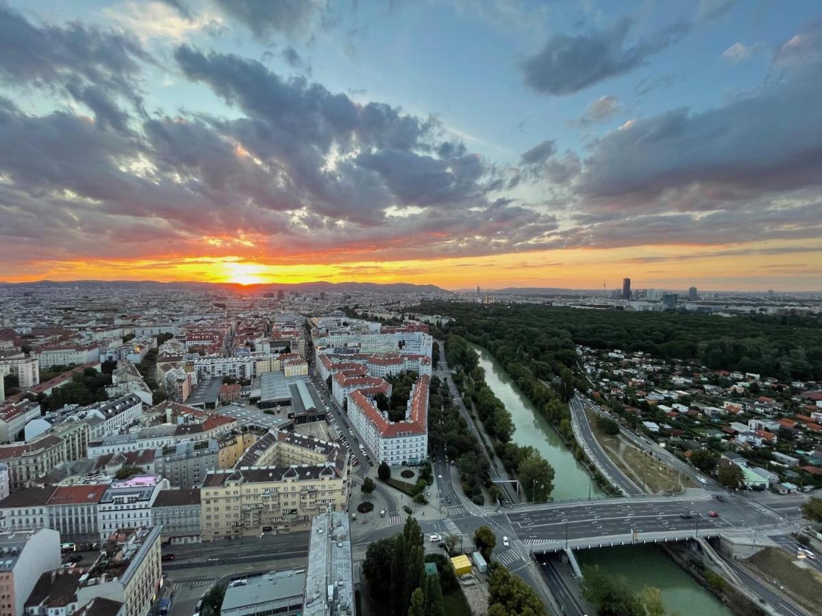 Triiiple Level 31 - Sonnenwohnen Mit Fantastischem Ausblick Und Parkplatz * Viena