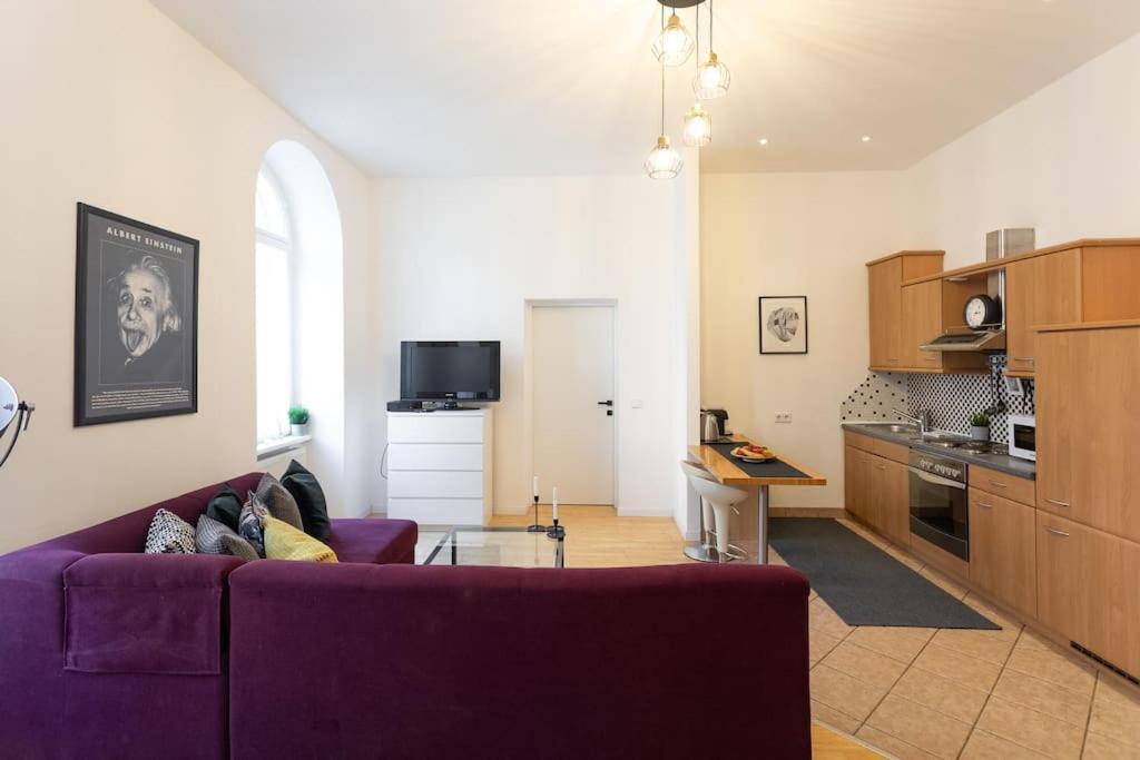 Apartment Charming & Authentic Flat - Central Located