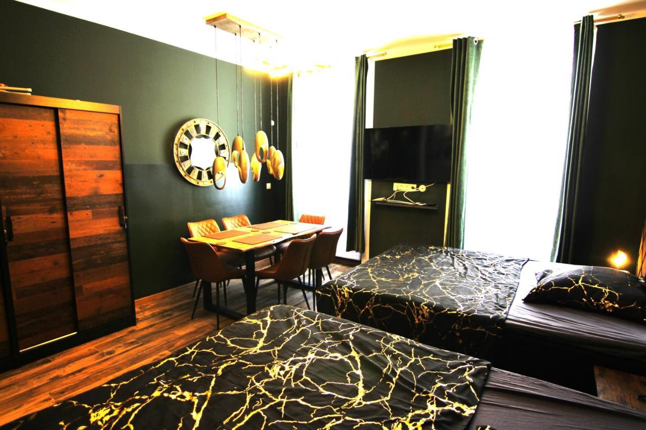 Boutique - Premium 6