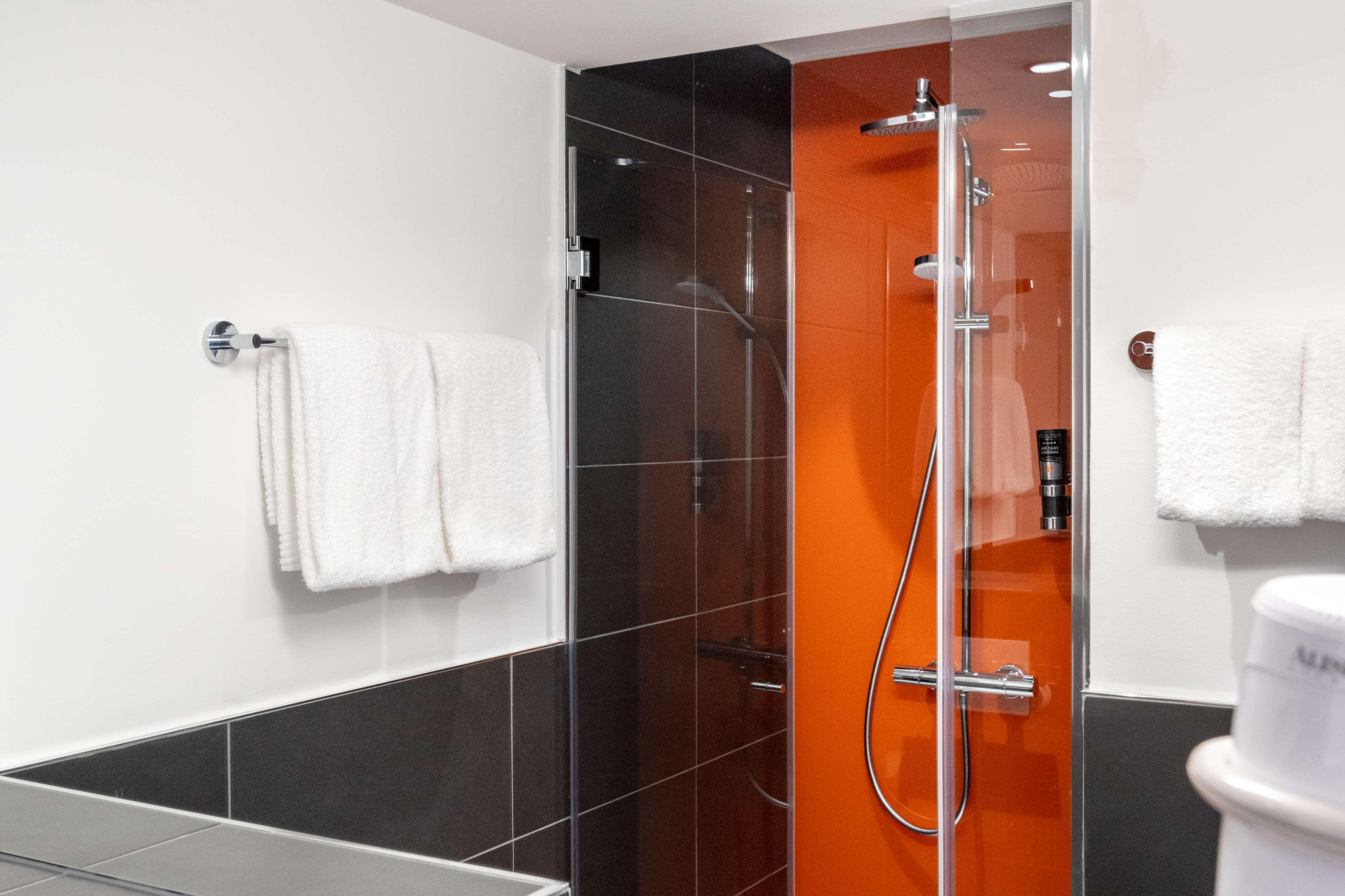 Campanile South Hotel 3*