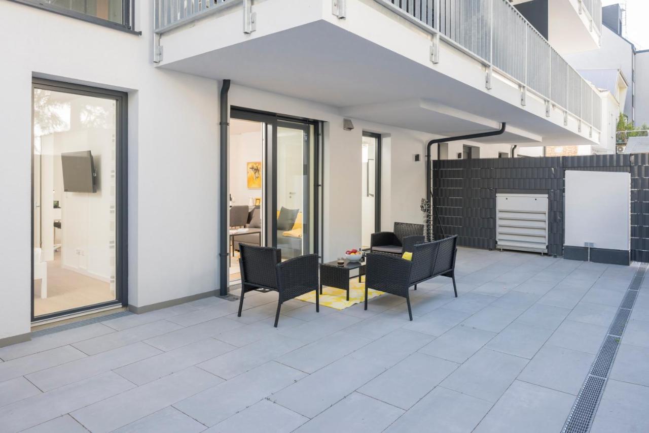 Premium Terrace Breitensee By Ichbucheat