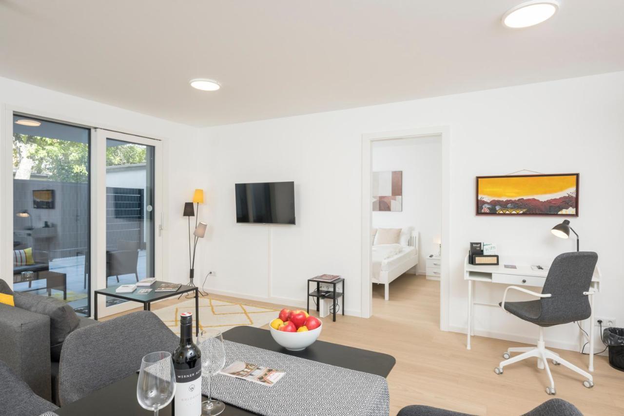 Premium Terrace Breitensee By Ichbucheat *