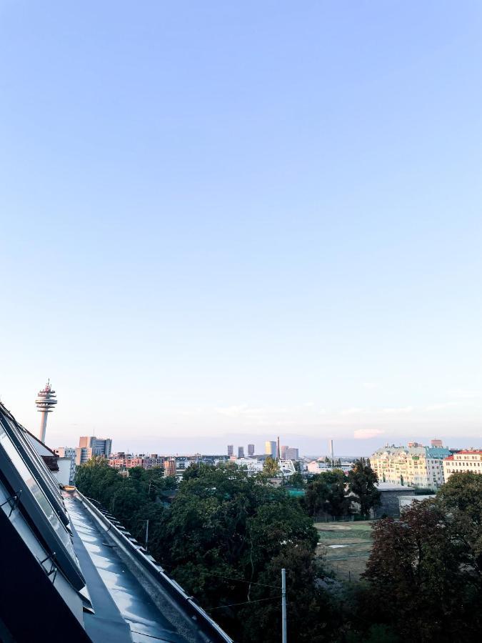 Sonnige Mansarde Mit Klimaanlage Und Netflix - Oidahome *