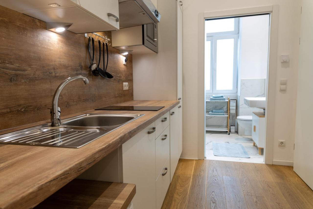 Apartment Cozy Studio, Private Garden, 8 Min To Center Wien