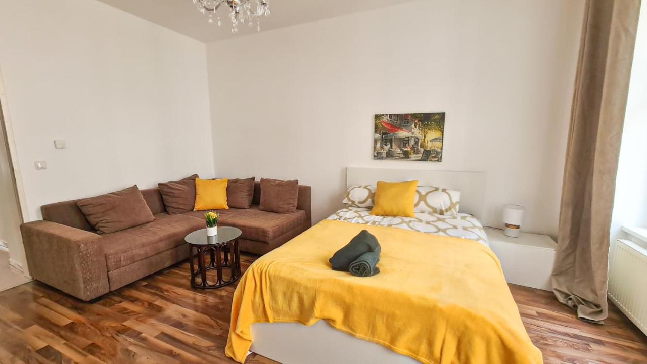 Peaceful 1br Apt. Near Metro Station Langenfeldg. Viena