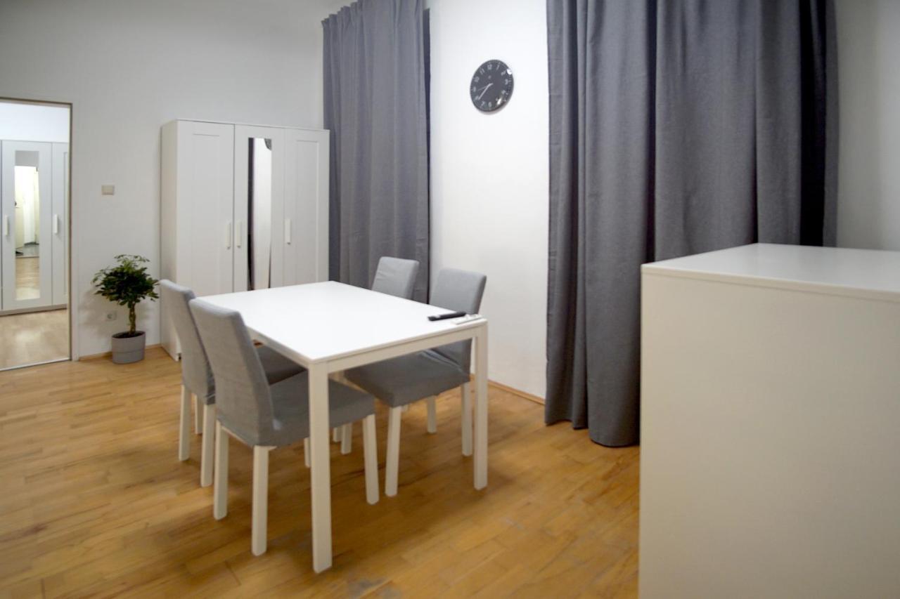 Apartment Modern In Central Vienna