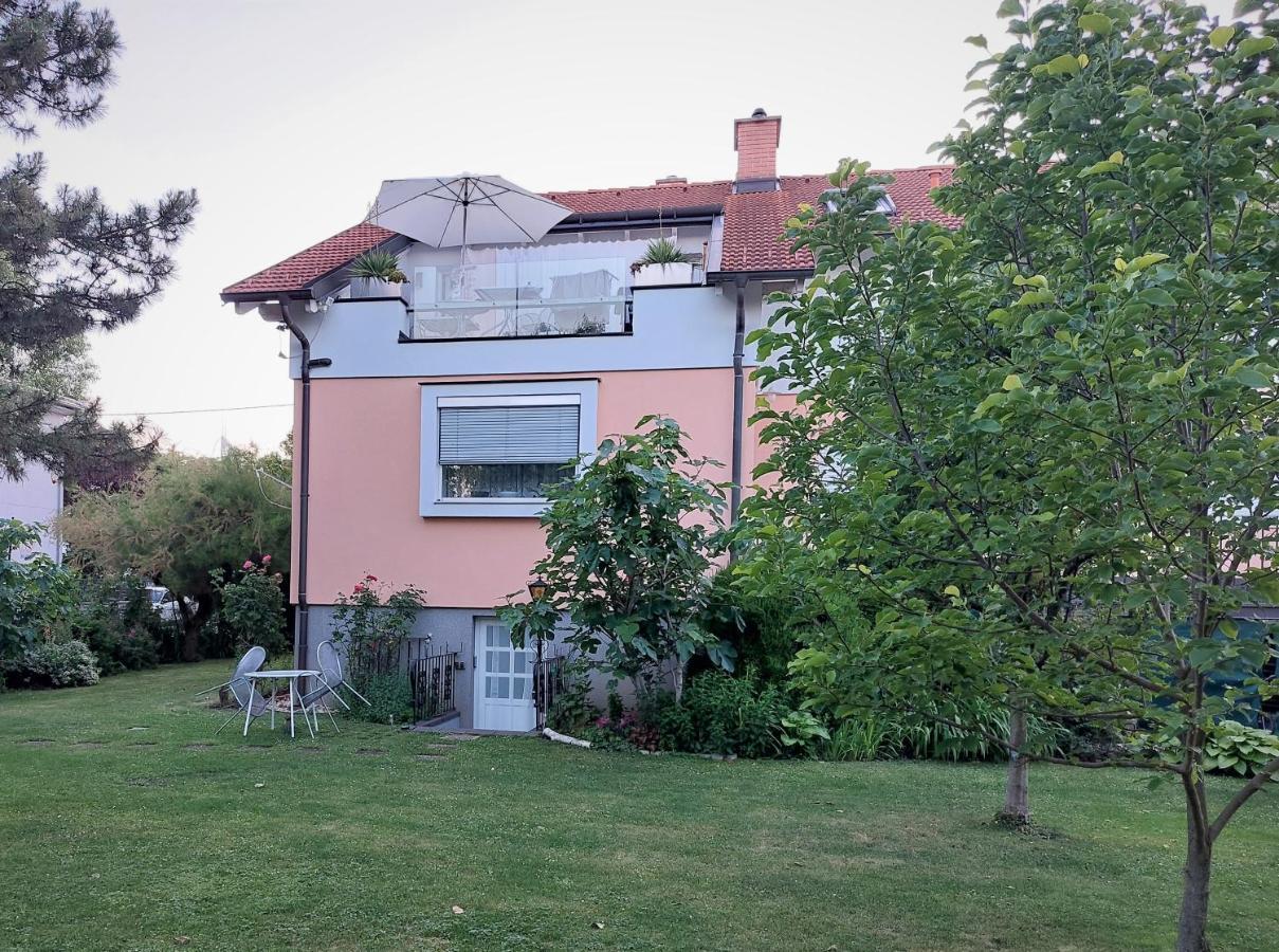 Austria Center - An Der Donau Appartamento *