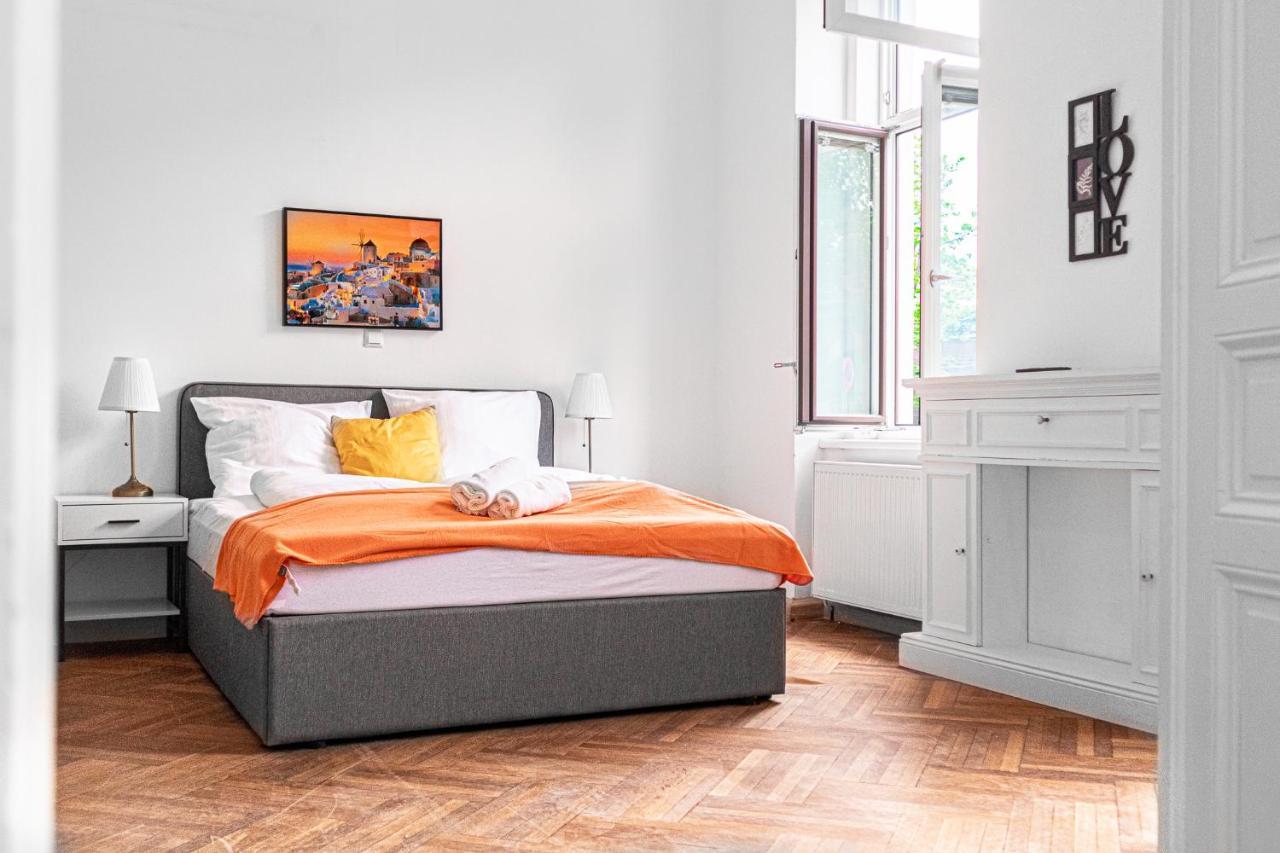 Apartamento Joyful At Superb Location Near Akh Hospital *