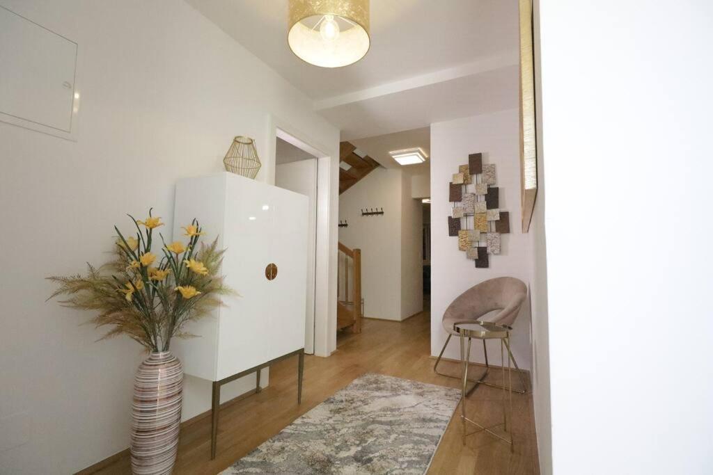 Moderne L Bg15 Apartment Vienna