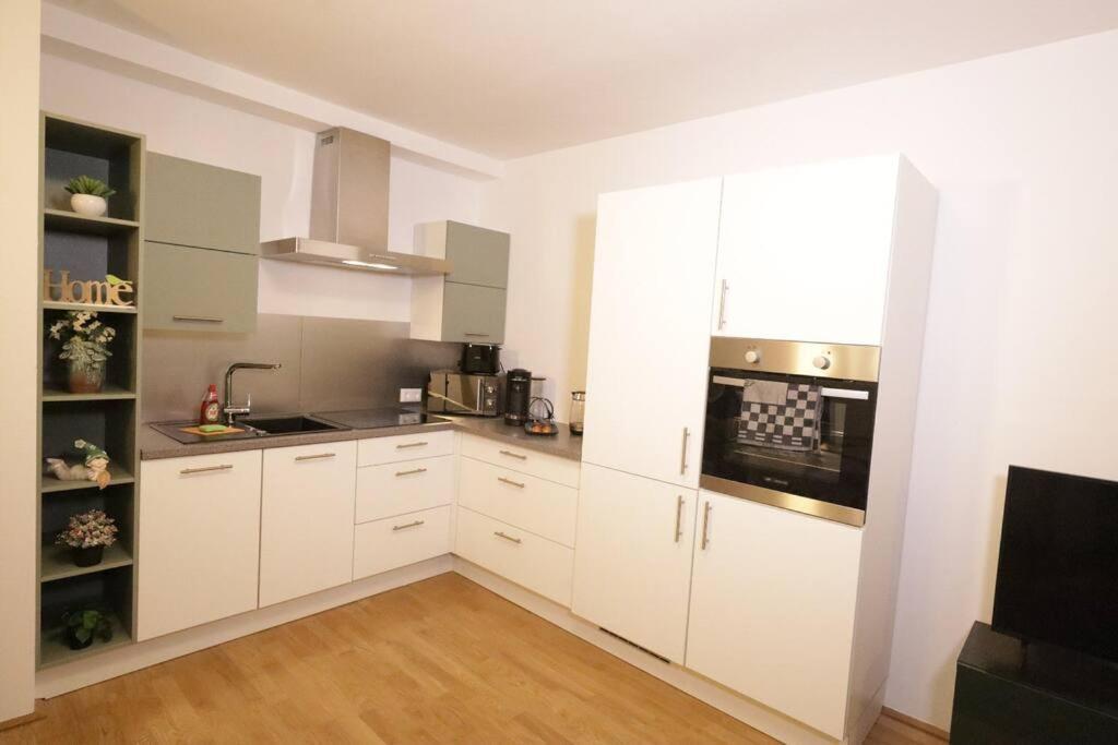 Moderne L Bg15 Apartment Vienna