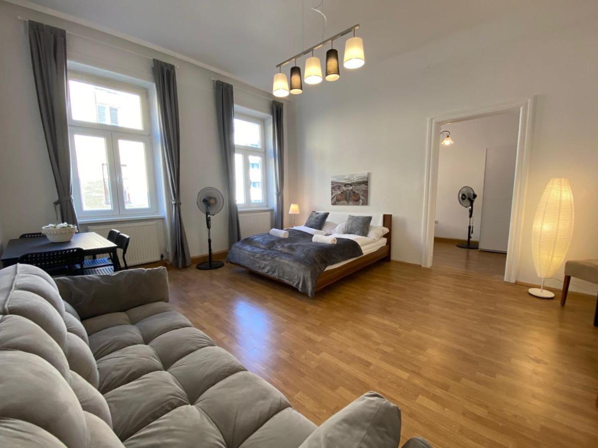Beautiful 2br Aptartment 12 Minutes To Downtown Apartment Vienna