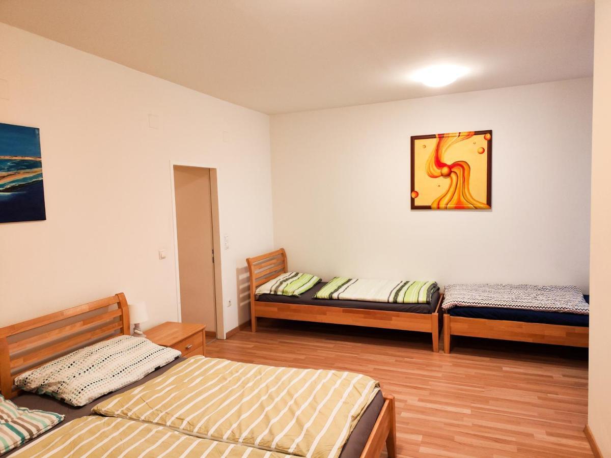 Youth Service Apartamento *