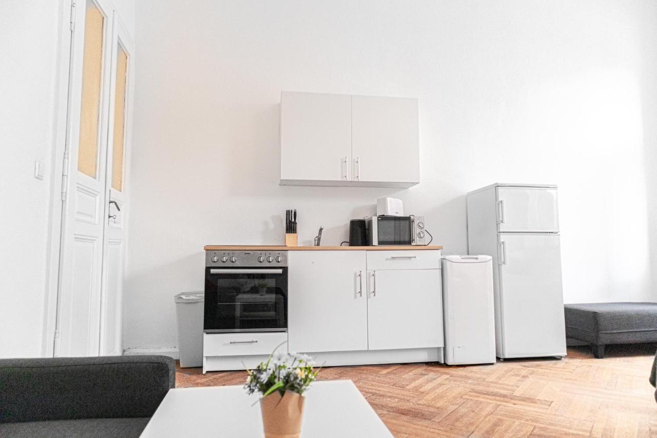 Apartamento Joyful At Superb Location Near Akh Hospital Viena