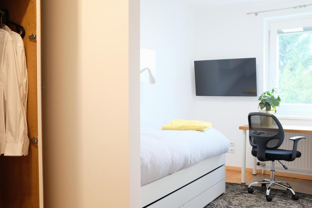 Privatunterkunft Town House Near Metro & Center Wien