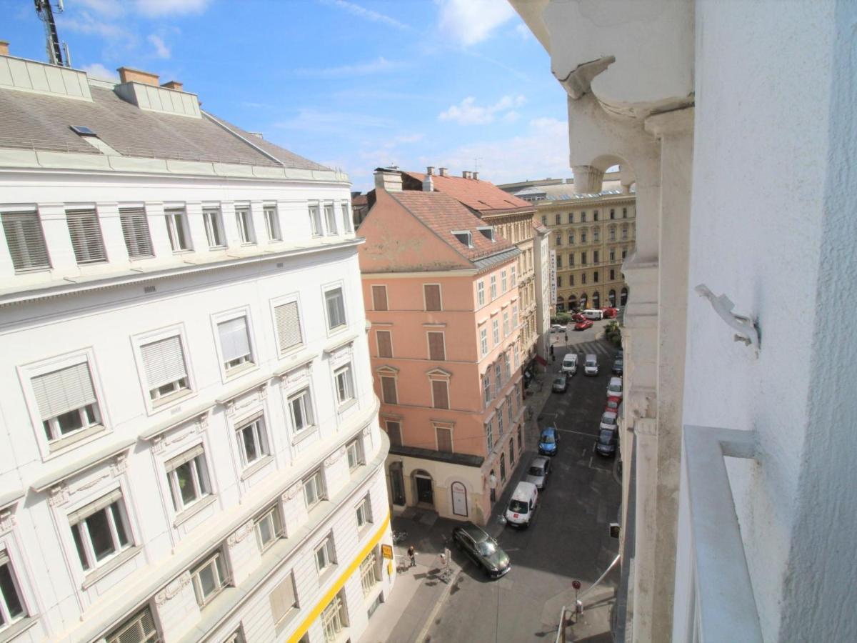 Opera By Interhome Wien