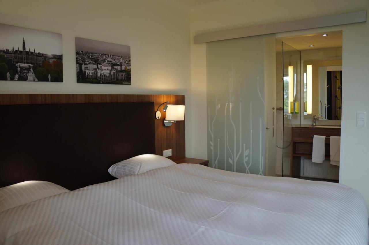 Carathotel Park *
