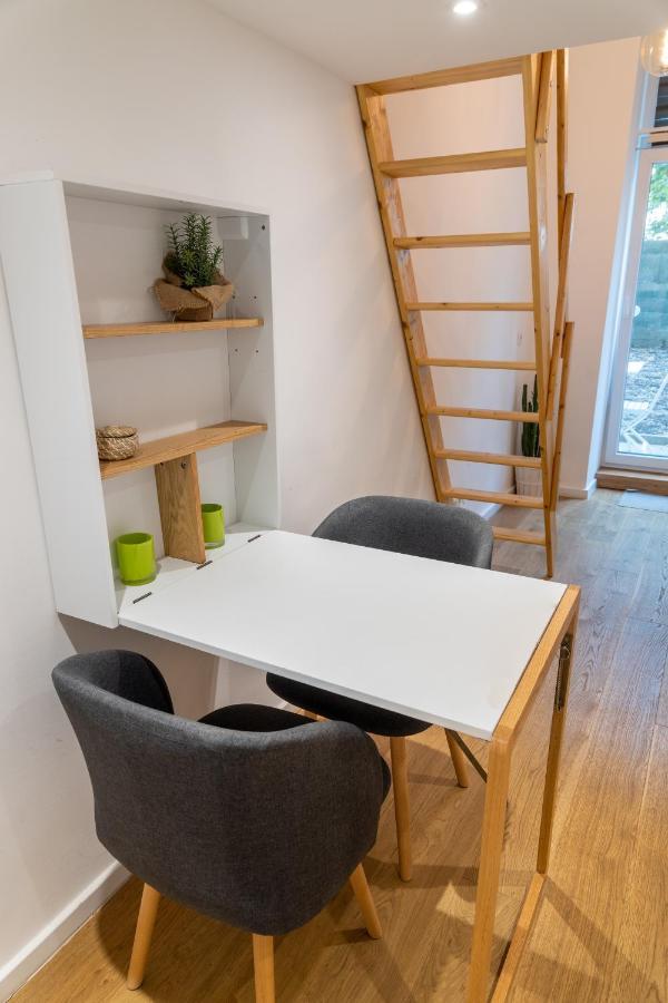 Cozy Studio, Private Garden, 8 Min To Center Apartment *