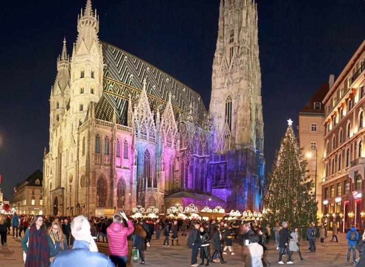 Downtown Vienna