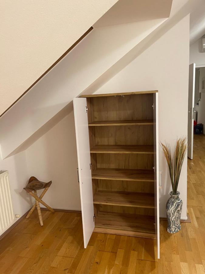 Klimatisiertes, Ruhiges Dachgeschoss Cityapartment Im Zentrum Wiens * Viena