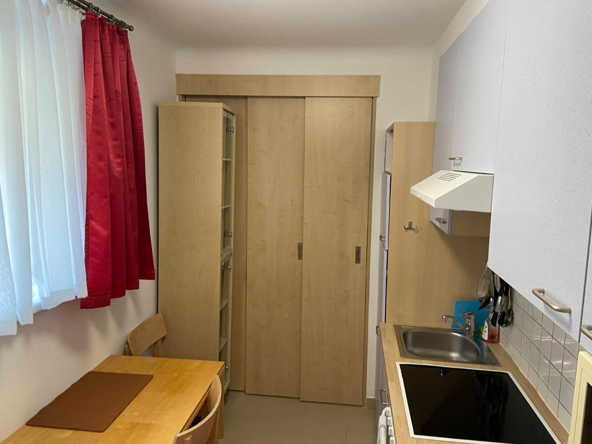 Ajo Vienna Atos With Free Parking Apartment Vienna