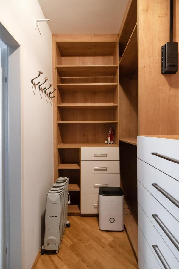 Absolute Ruhelage Im Zentrum Mit Parkplatz Apartment *