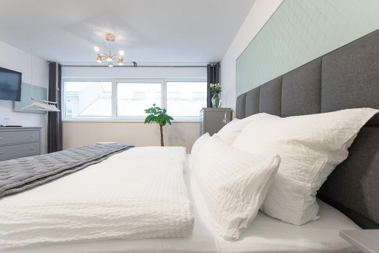 New Luxus - 10min Centre - Markus Apartment *