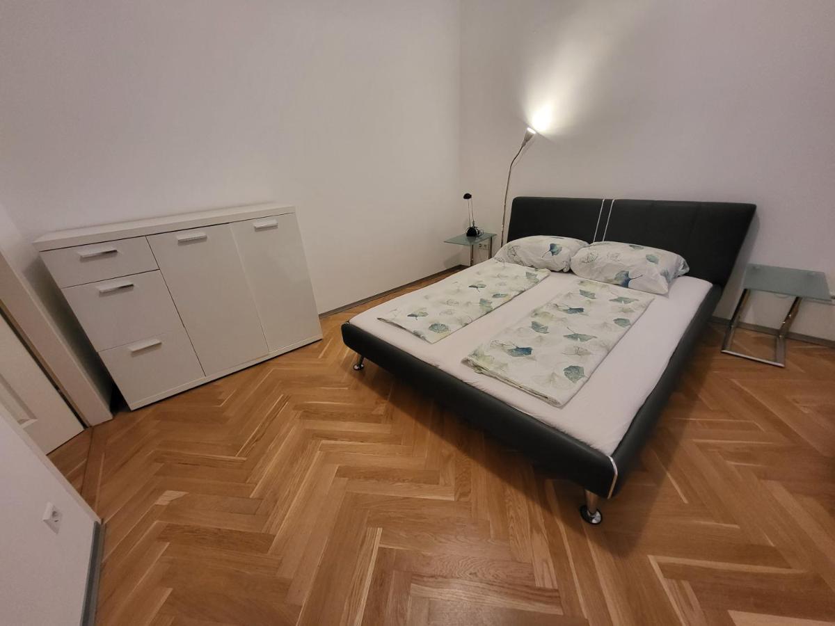 Apartamento Cozynite Premium Hundertwasser *