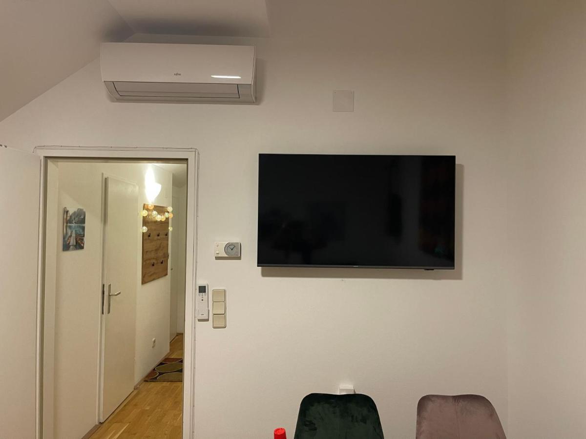 Klimatisiertes, Ruhiges Dachgeschoss Cityapartment Im Zentrum Wiens Apartamento *