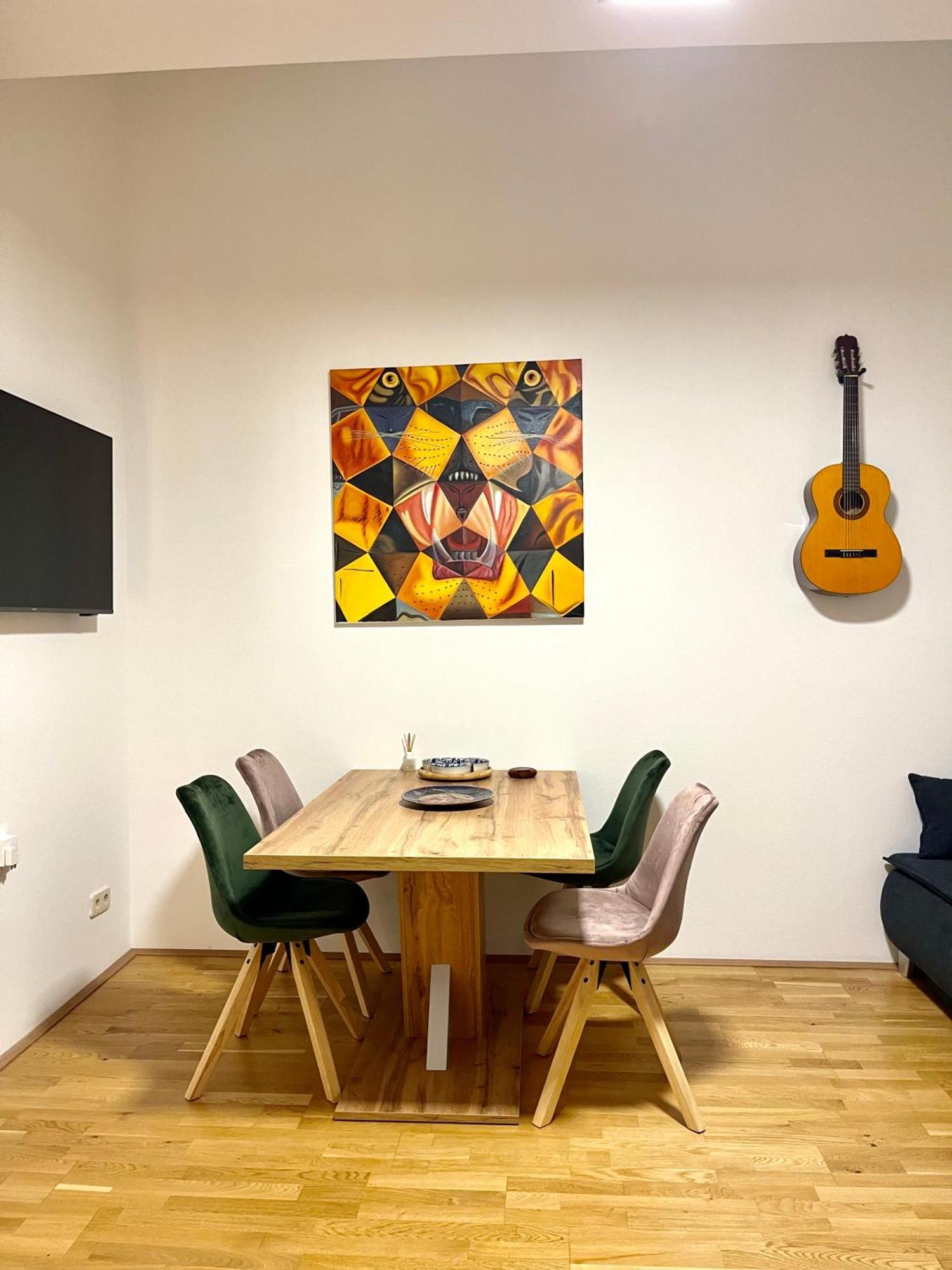 Apartamento Klimatisiertes, Ruhiges Dachgeschoss Cityapartment Im Zentrum Wiens Viena