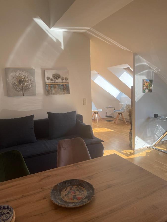 Klimatisiertes, Ruhiges Dachgeschoss Cityapartment Im Zentrum Wiens Apartamento Viena