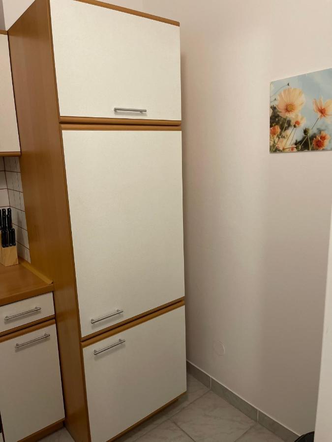 Klimatisiertes, Ruhiges Dachgeschoss Cityapartment Im Zentrum Wiens Apartment