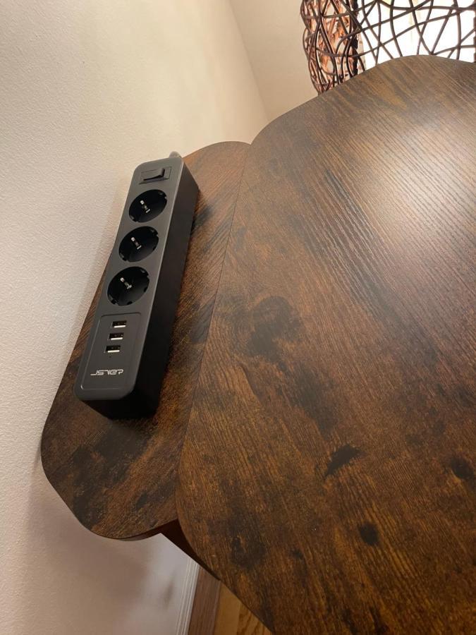 Klimatisiertes, Ruhiges Dachgeschoss Cityapartment Im Zentrum Wiens *