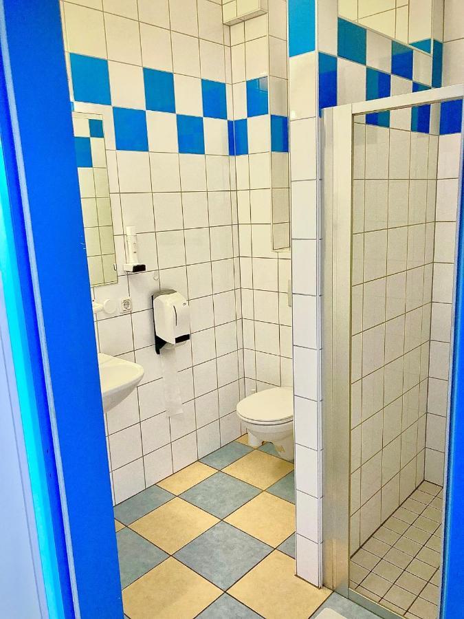Gaestezimmer Puzwidu Bed & Breakfast Vienna
