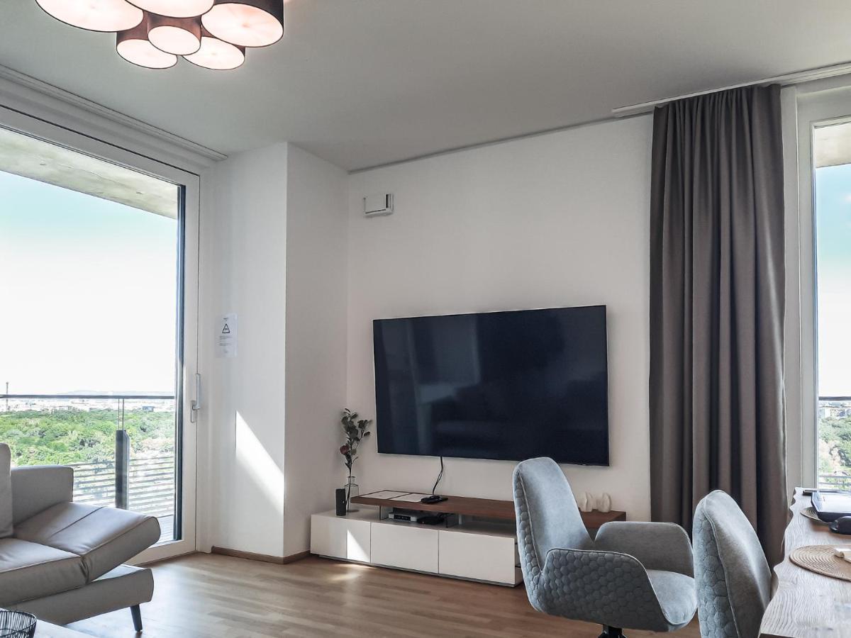 Diamondview Luxury
