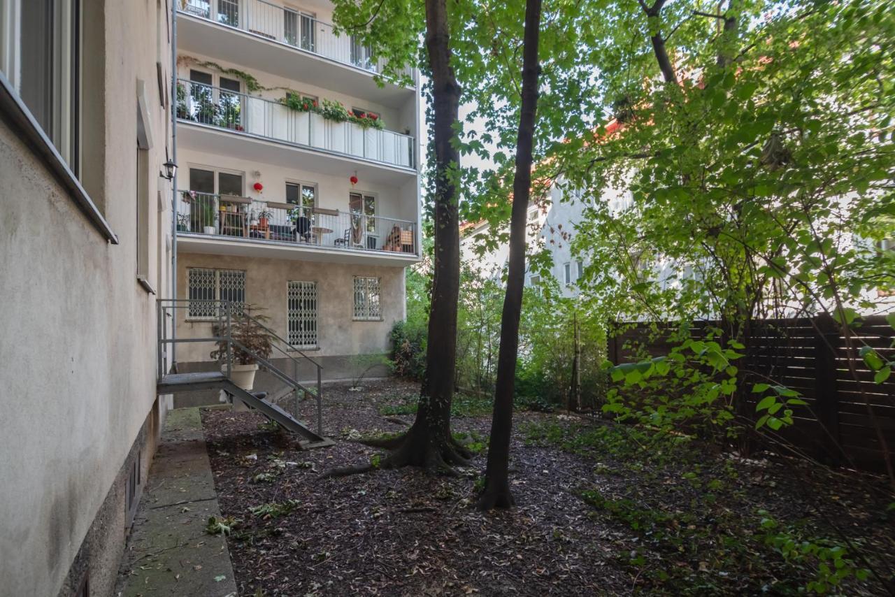 Absolute Ruhelage Im Zentrum Mit Parkplatz