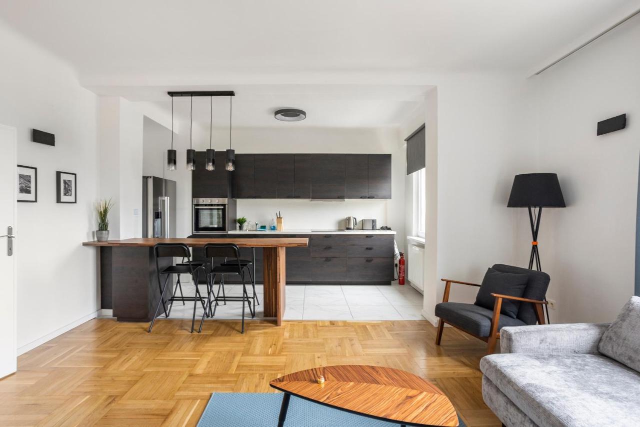 Zentrales, Helles & Modernes City-apartment *