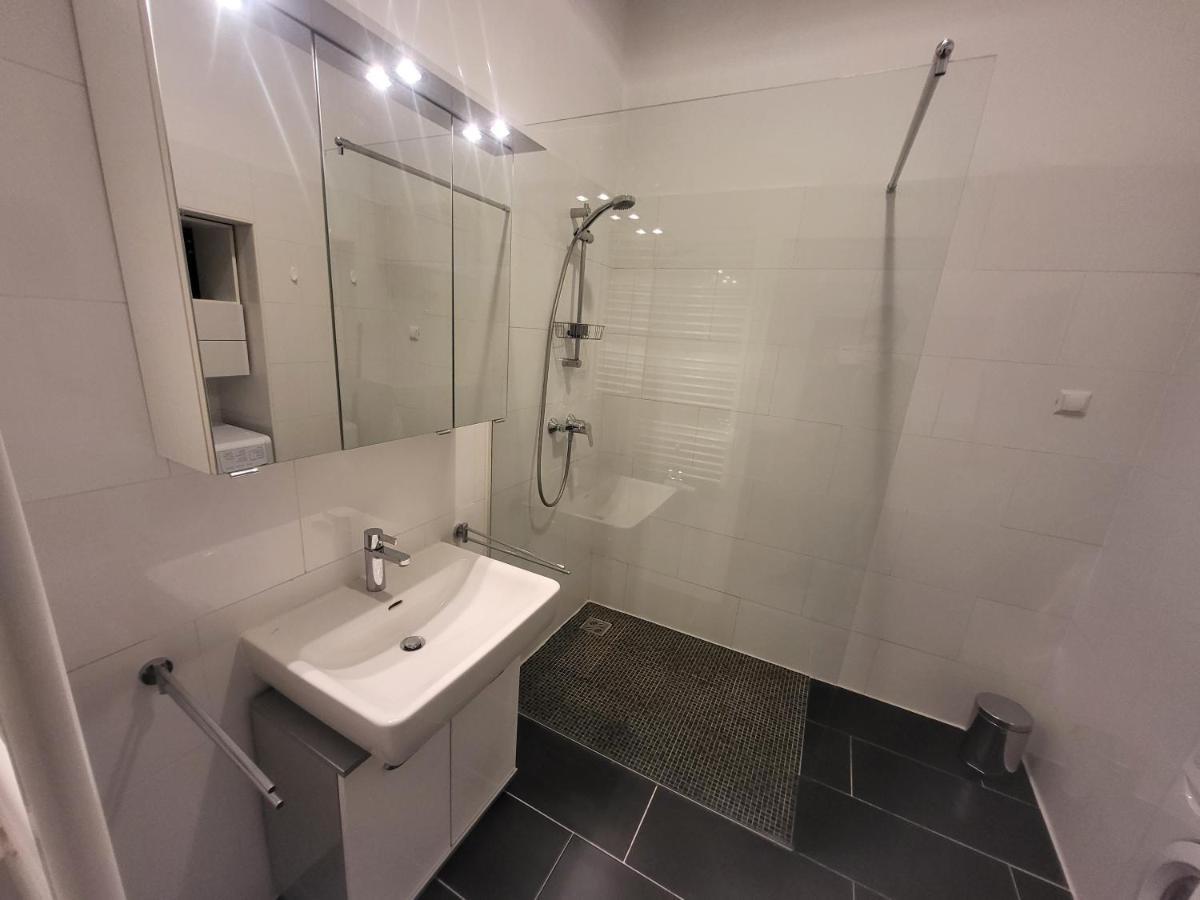 Apartamento Cozynite Premium Hundertwasser *